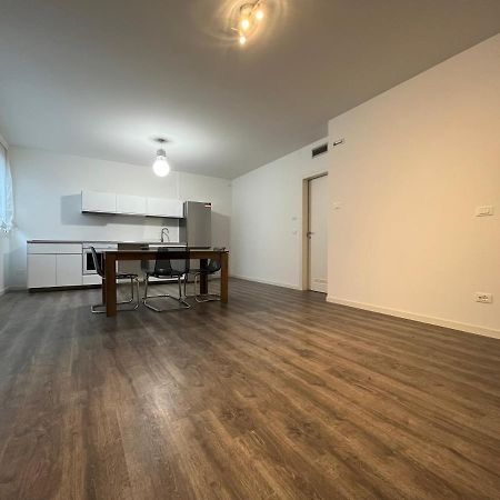 Modern Apartment - Centro Падуа Екстериор снимка